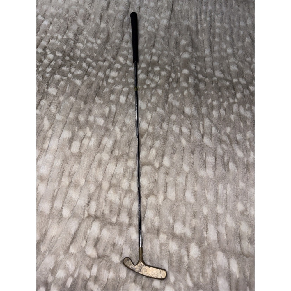 ACUSHNET Bulls Eye Old Standard Putter 35in Brass Blade John Reuter Jr USA